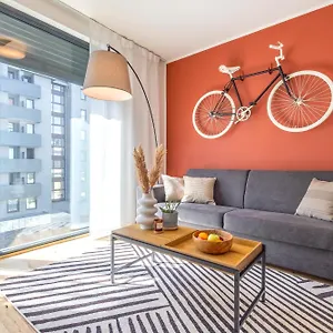 Stylish - Free Parking, Cinema, By Gravity Prag